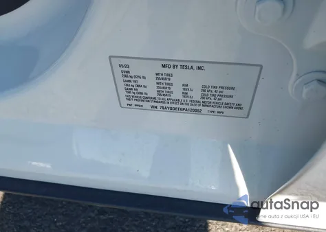 2023 Tesla Model Y Awd/Long Range Dual Motor All-Wheel Drive from USA, damaged, VIN 7SAYGDEE6PA120052